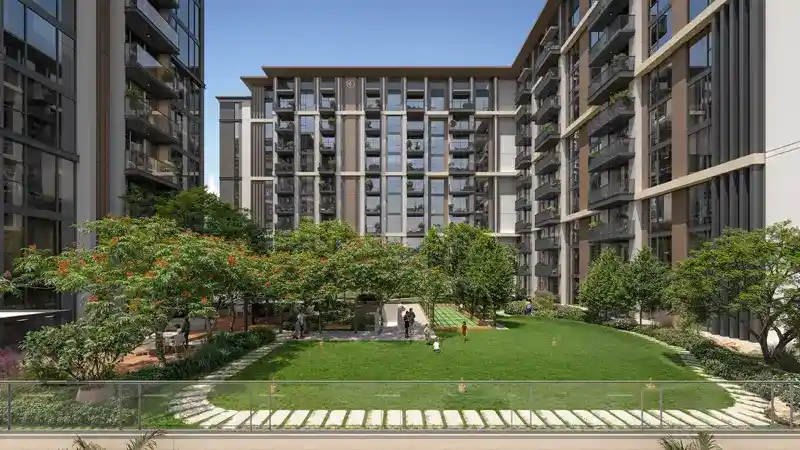 Windsor House Lawn Area