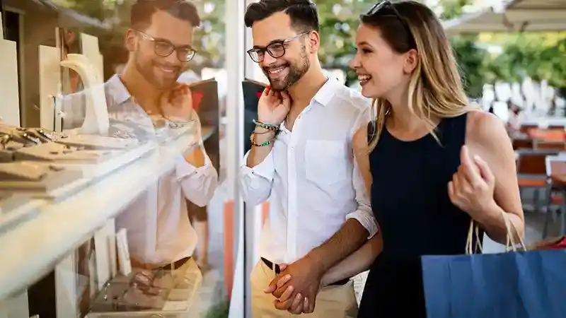 Azizi Lina Retail Outlets