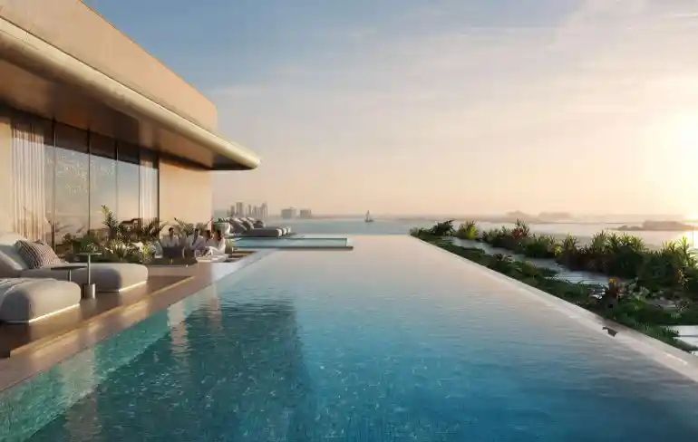 Fluid One Swimming Pool