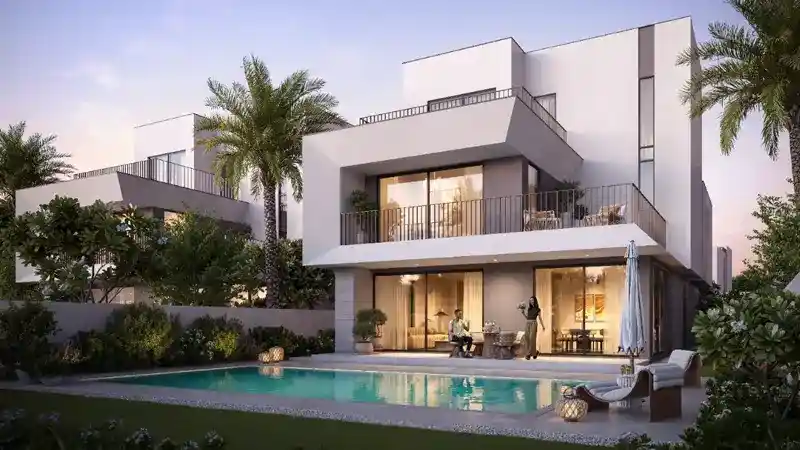 Montura 3 Swimming Pool