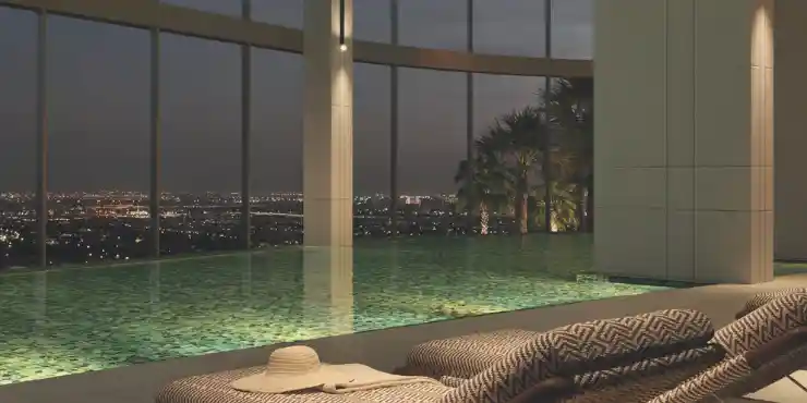 East Residence 2 Swimming Pool